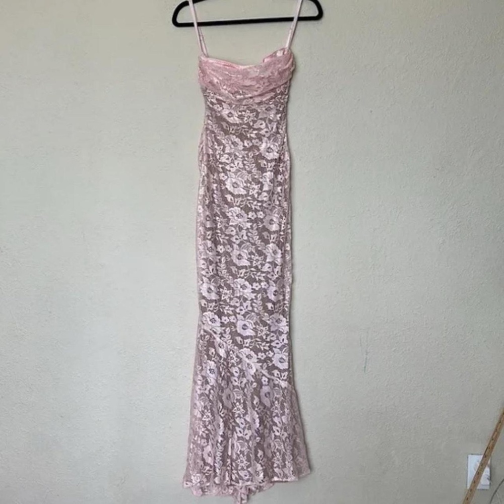 House of CB Azzurra Rose Pink Lace Godet Gown